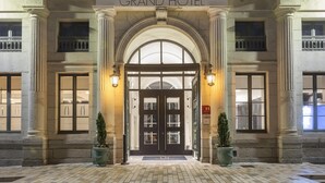 Exterior - Best Western Grand Hotel de Castres (Castres)