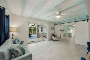 Smart TV, livros, impressoras