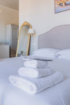 Junior Suite, City View - La Boutique by Rjgal  (Florence)