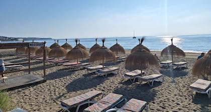 Walking Distance to everything in La Cala De Mijas with AC, WiFi,