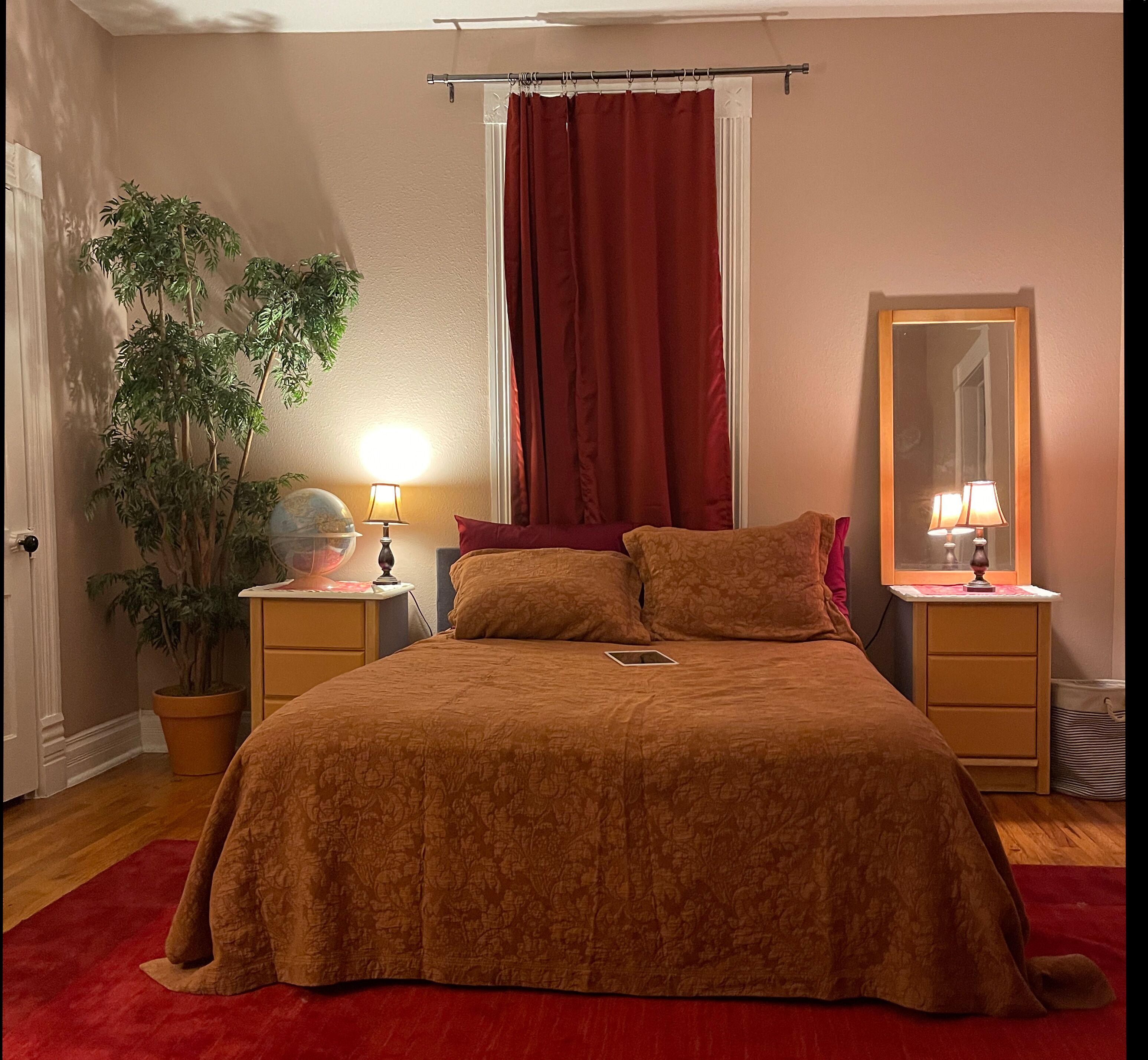 2 Schlafzimmer, Bügeleisen/Bügelbrett, WLAN, Bettwäsche