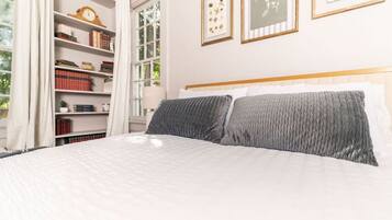 1 chambre, bureau, Wi-Fi, literie fournie