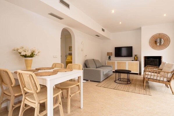 House | Living room