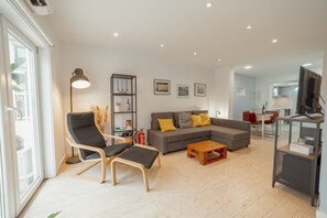 Apartment | 2 bedrooms - Porto Window Terrace House by Vacationy (Vila Nova de Gaia)