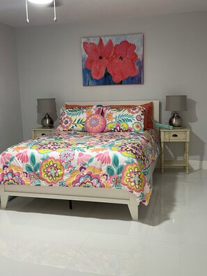 2 bedrooms, iron/ironing board, WiFi, bed sheets