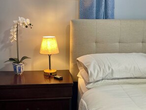 3 habitaciones, tabla de planchar con plancha, wifi y ropa de cama