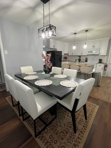 Beautiful Single Family Home 