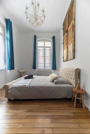 Schallisolierte Zimmer, Bügeleisen/Bügelbrett, Reisekinderbett, WLAN