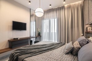 4 quartos, ferros/tábuas de passar roupa, Wi-Fi, roupa de cama