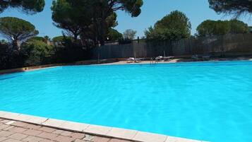 Piscina all'aperto