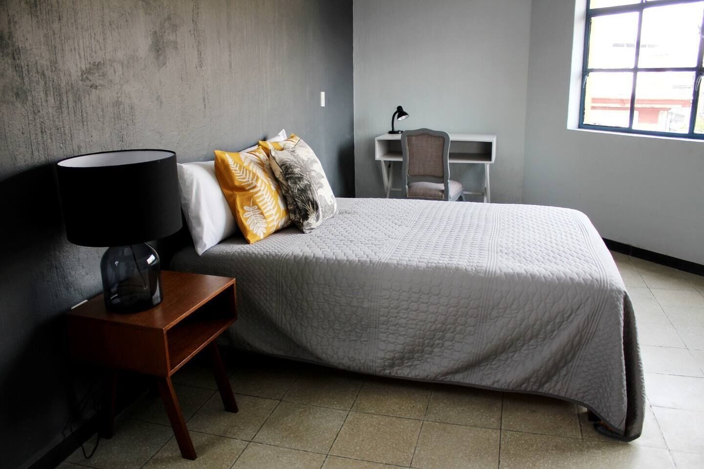 1 soverom, strykejern/-brett, wi-fi og sengetøy