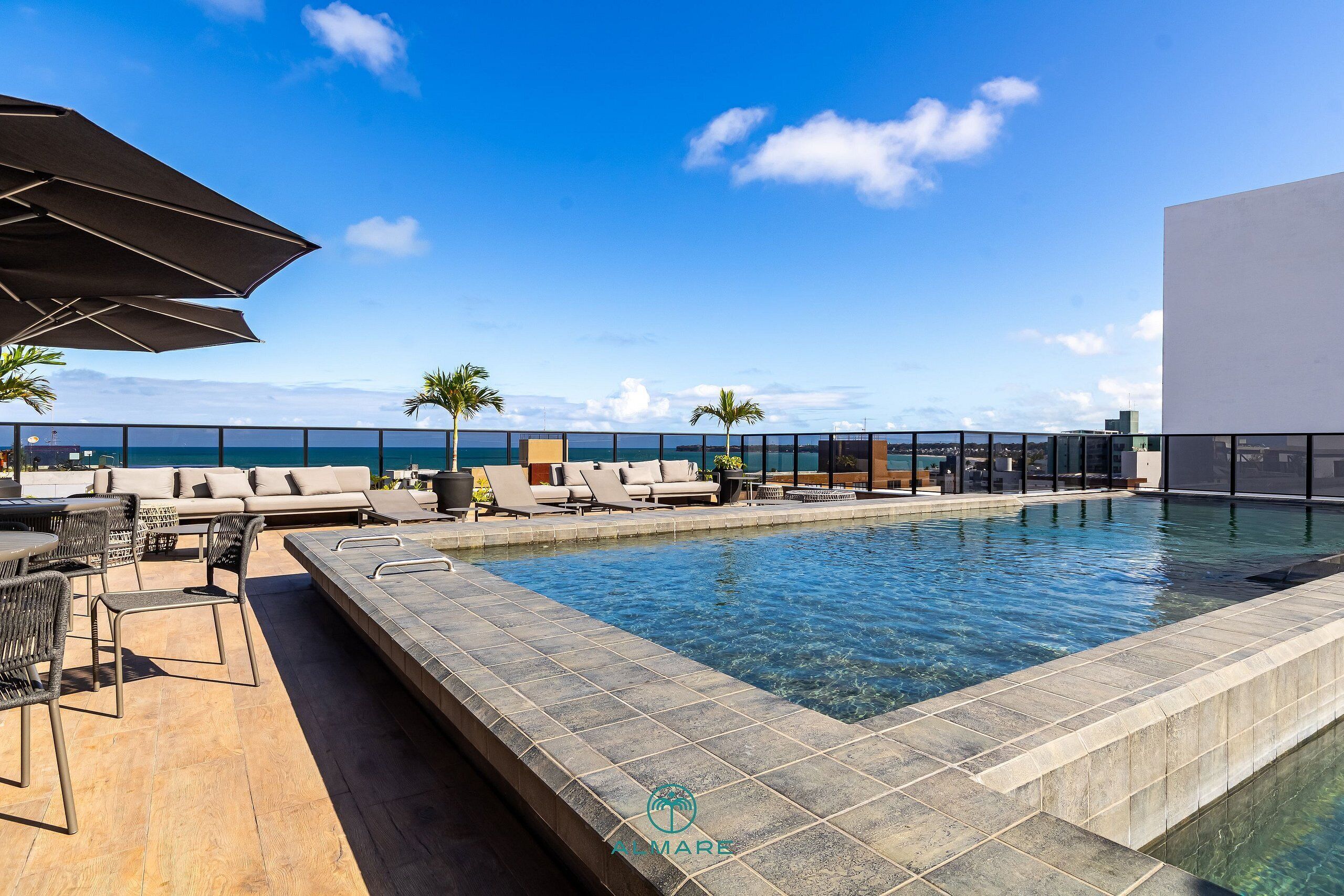 Luxury Apartment | Pool | Outdoor pool