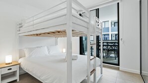 2 bedrooms, iron/ironing board, WiFi (free), bed sheets - Allura Bella, Jervis Bay (Huskisson)