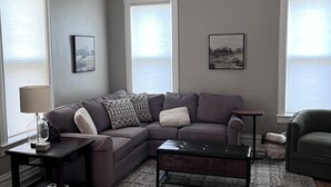 Living area - The Hudson Carriage Townhouse (Eau Claire)
