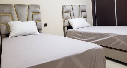 Spacious and charming 2-bedroom apartment in delightful Tanger with fast WiFi