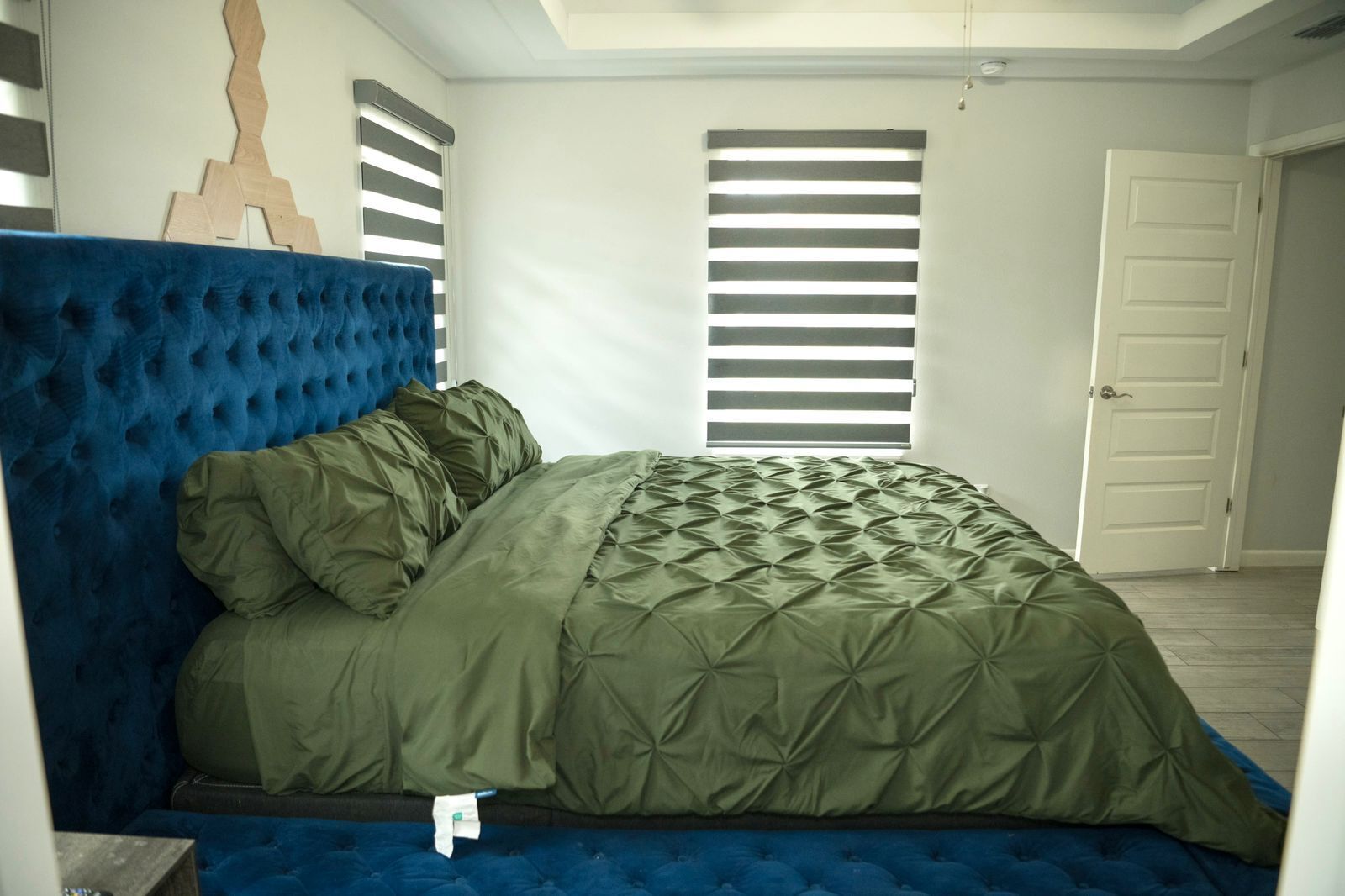 3 bedrooms, iron/ironing board, free WiFi, bed sheets