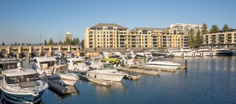 Belle Escapes - Sussex By The Sea