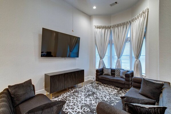 تلفزيون، مدفأة