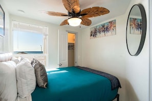 2 bedrooms, free WiFi, bed sheets - Beachfront Bliss | Shining Sea Condo on The Strand w/ Ocean Views (Oceanside)