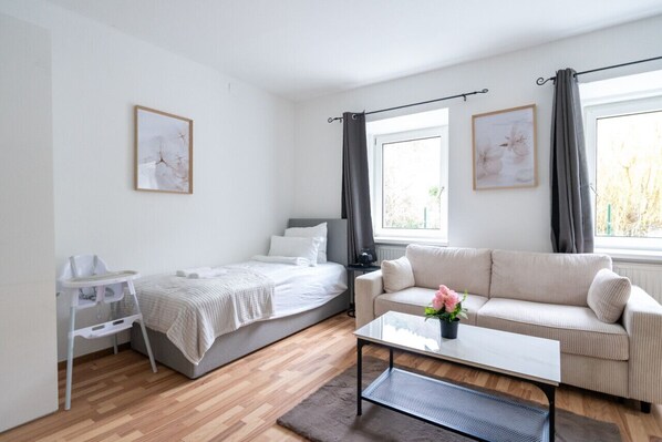 2 عدّة غرف نوم ومكتب ومكواة/لوح كي وواي فاي مجانًا