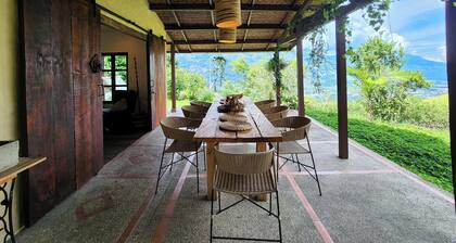Nutabe House, Girardota 40 min from Medellín! Ideal house for families and friends
