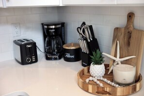 Interior - UNCW Wrightsville - close to the beach (Wilmington)