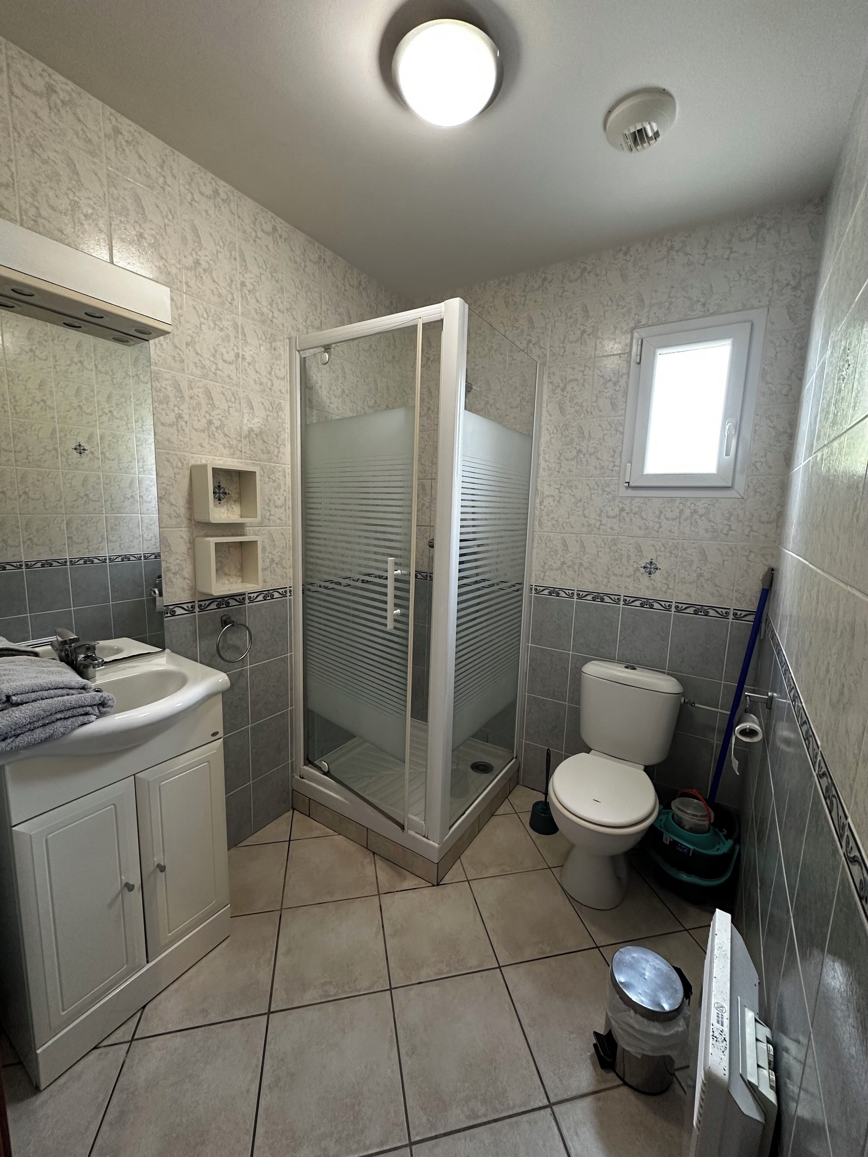 Towels, toilet paper