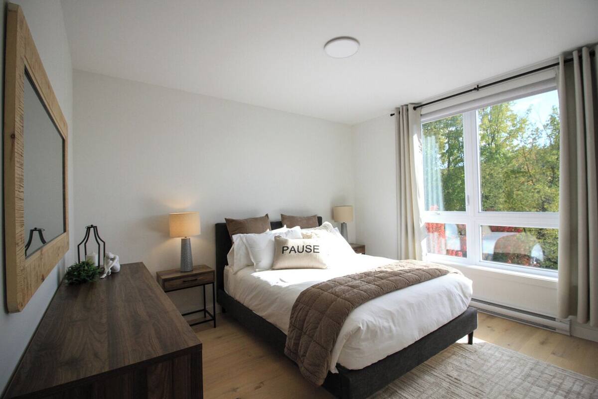 Kondominium (Le 301) | Seprai premium, kedap suara, dan setrika/meja setrika