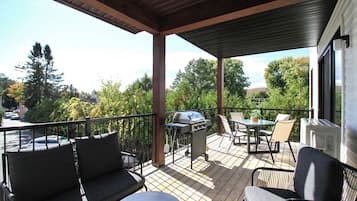 Le 200 | Terrace/patio