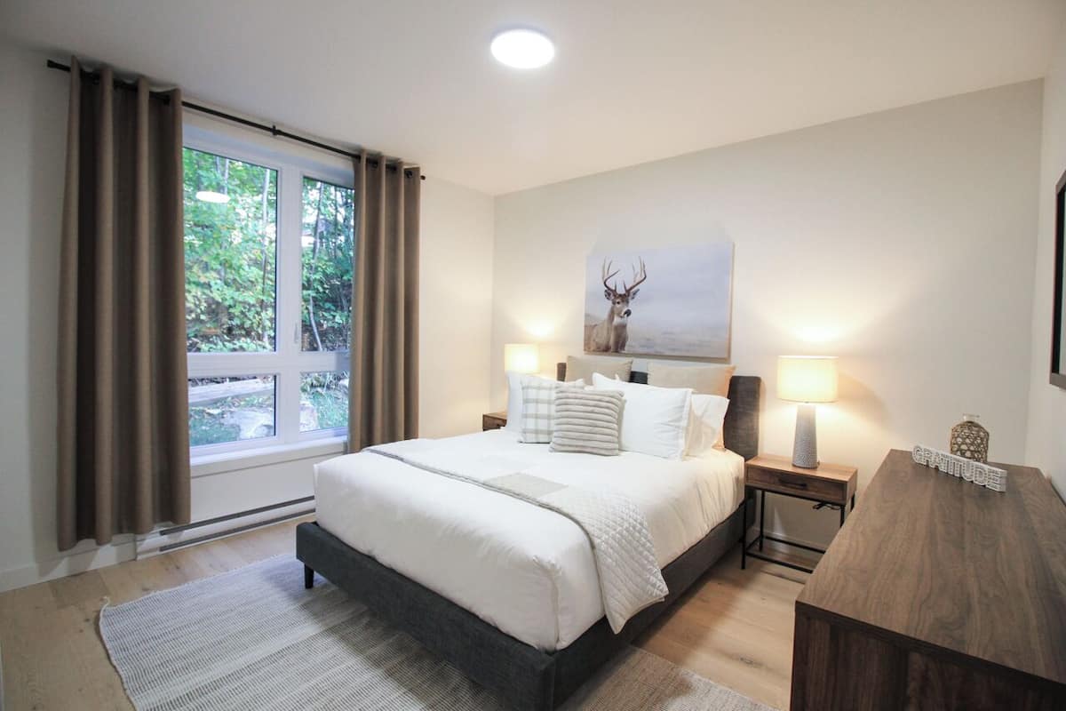 Kondo Mewah (Le 105) | Seprai premium, kedap suara, dan setrika/meja setrika