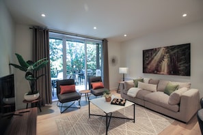 Le 202 | Living room | Smart TV - Le 800 (Mont-Tremblant)