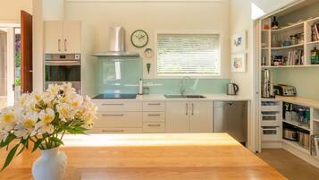 Fridge, microwave, toaster