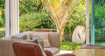 A stunning architecturally designed home in a quiet and sunny location