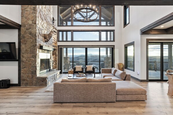 Smart TV, fireplace, video games