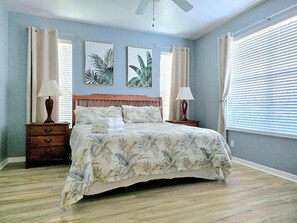 5 soverom, safe på rommet, strykejern/-brett og wi-fi