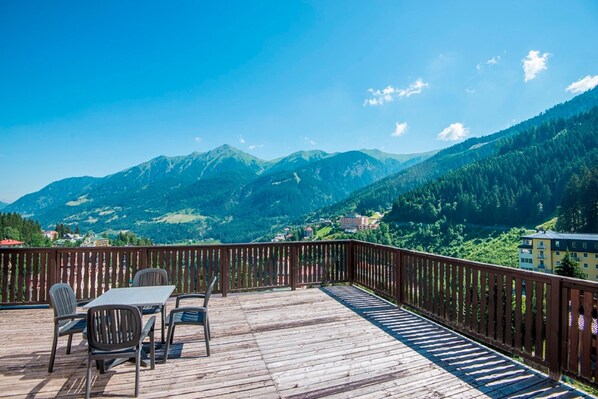 Apartment | View from property - Apartment in Salzburg Near Ski-lift (Bad Gastein)