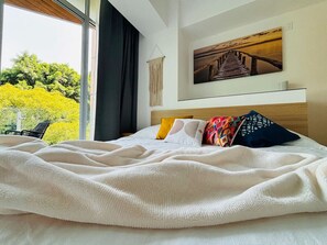 1 chambre, bureau, fer et planche à repasser, Wi-Fi