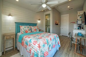 House (1 Bedroom) | Interior - Sailfish at Trout Street Waterfront Escape + Patio Walk to Port A Nightlife (Port Aransas)