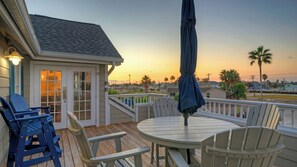 Interior - Sailfish at Trout Street Waterfront Escape + Patio Walk to Port A Nightlife (Port Aransas)
