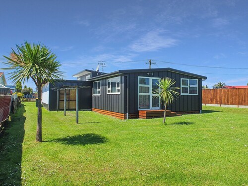 Snapper Bach - Foxton Beach Holiday Home