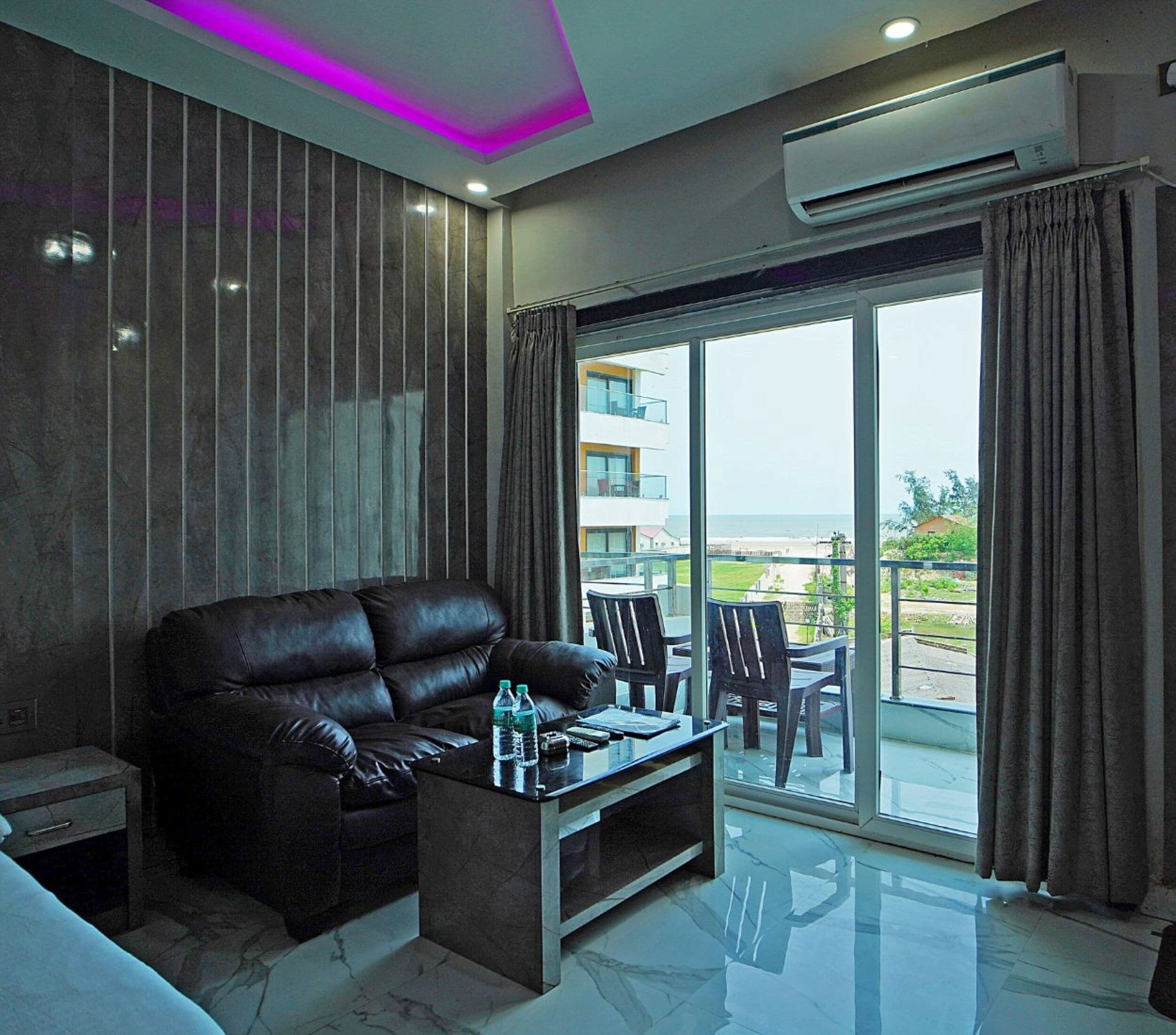 Deluxe Room with Balcony | Exterior