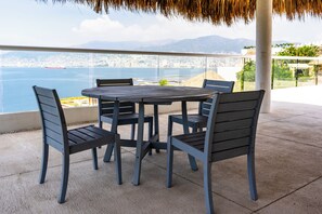Luxury House, Sea View | Terrace/patio