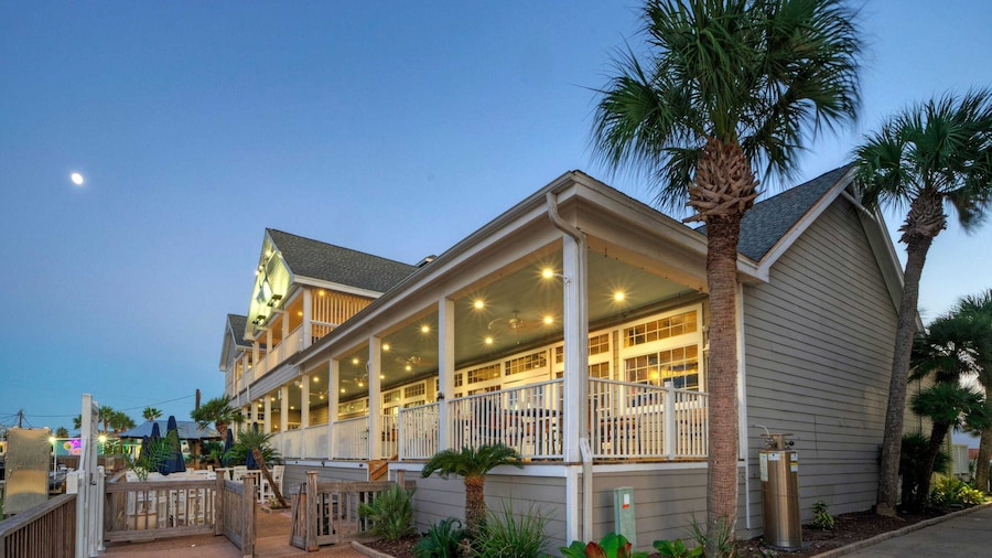 Blue Marlin at Trout Street Balcony w/ Marina Views Walk to Port A Nightlife