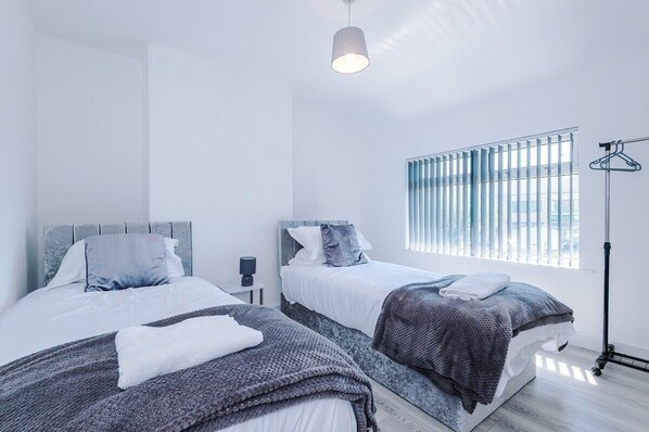 5 bedrooms, internet