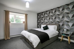 5 Schlafzimmer, Internetzugang, Bettwäsche