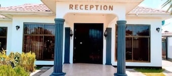Marbella lodge