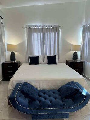 4 bedrooms, WiFi, bed sheets