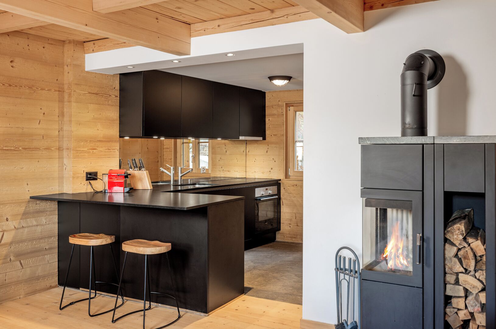 Réfrigérateur, micro-ondes, four, lave-vaisselle