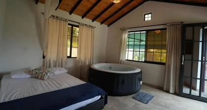 Cabaña de la loma - Family Room with Private Bathroom