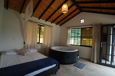 Cabaña de la loma - Family Room with Private Bathroom